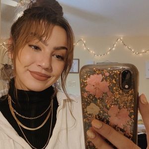 Meet your Posher, Kristine